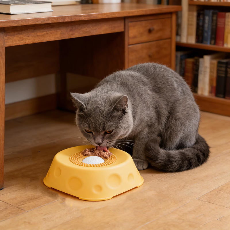 Roll & Lick Dog Bowl⁠